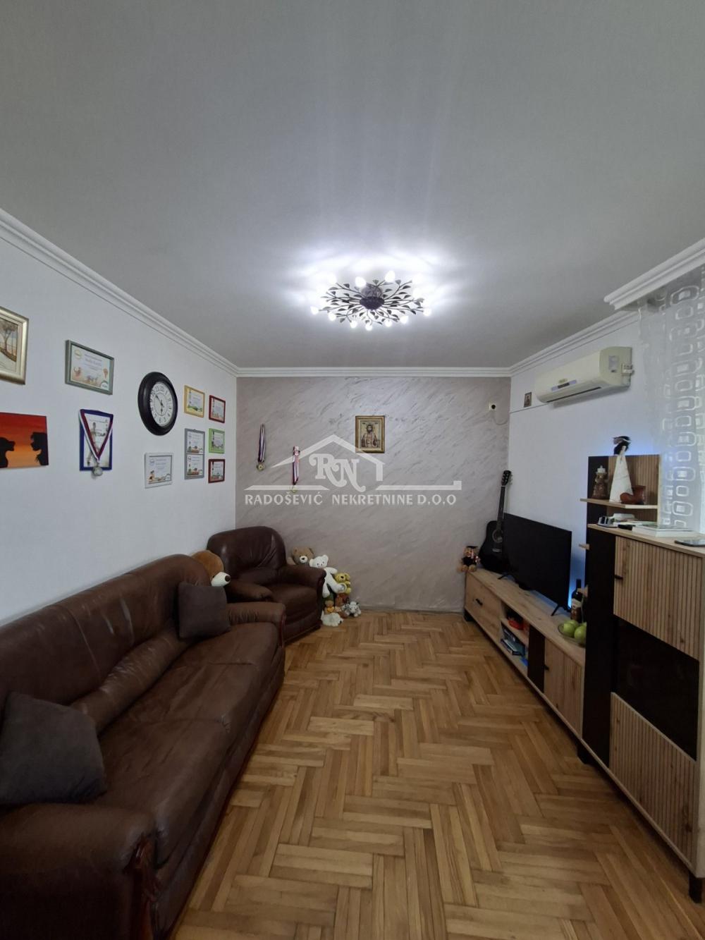 Stan na prodaju u Beogradu, Žarkovo, jednoiposoban, 36m2, cena 117000 evra