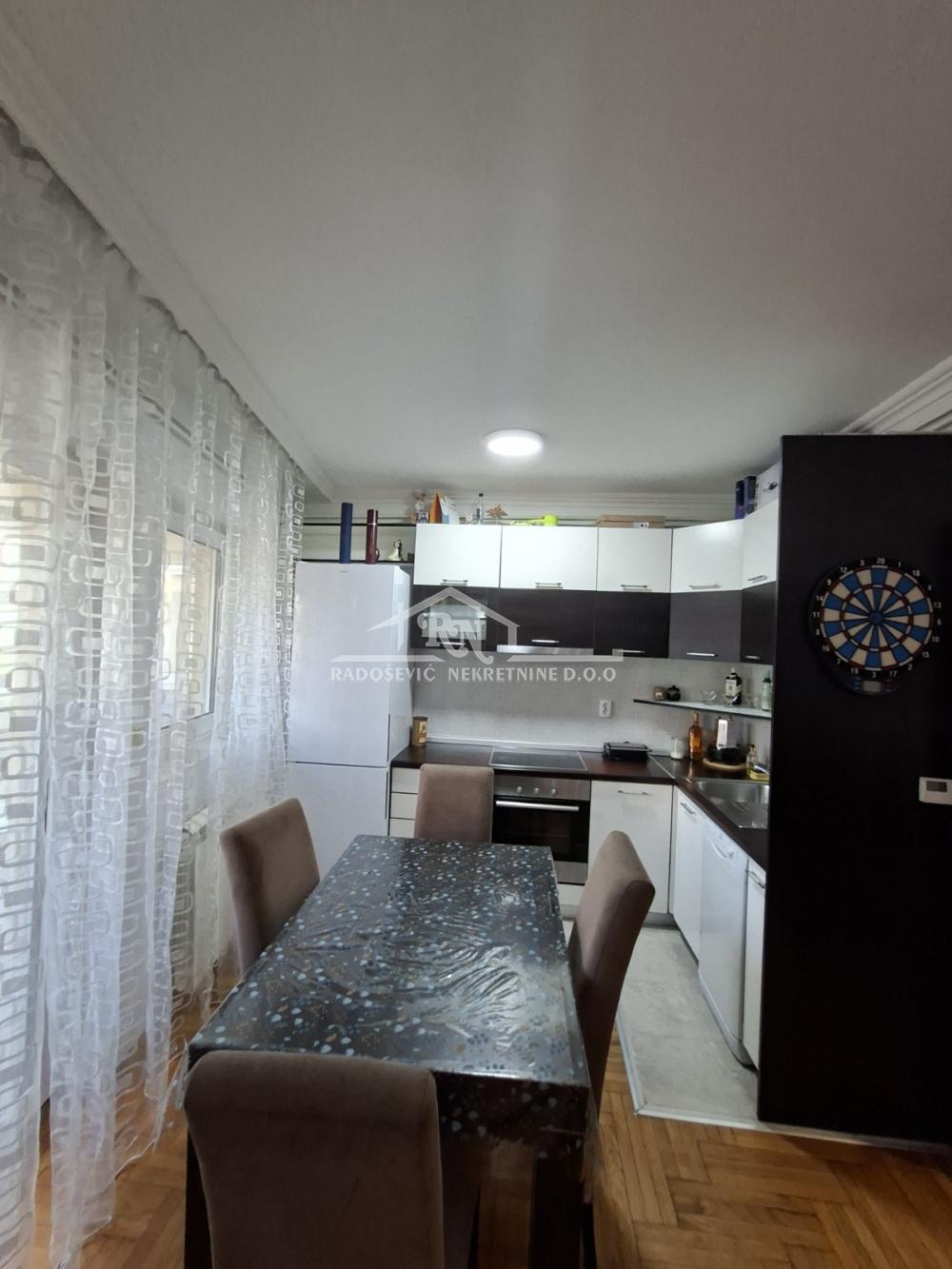 Stan na prodaju u Beogradu, Žarkovo, jednoiposoban, 36m2, cena 117000 evra