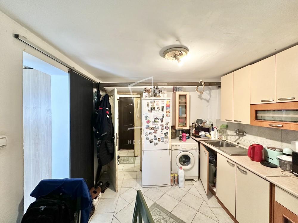 Stan na prodaju u Beogradu, Karaburma, dvoiposoban, 34m2, cena 120000 evra
