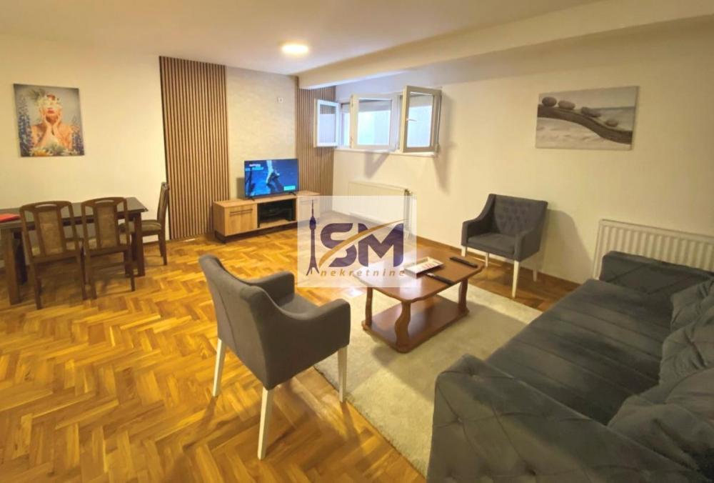 Stan na prodaju u Beogradu, Zeleno brdo, dvosoban, 44m2, cena 120000 evra