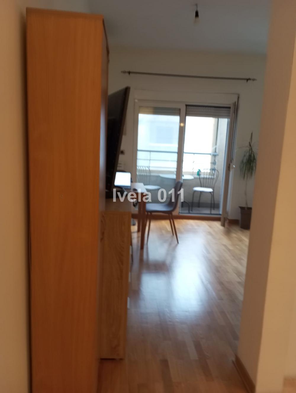 Stan na prodaju u Beogradu, Đeram pijaca, dvosoban, 40m2, cena 195000 evra