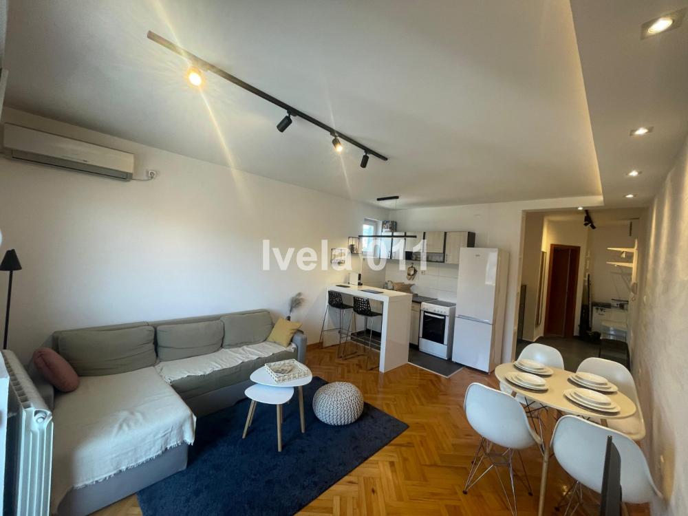 Stan na prodaju u Beogradu, Zvezdara, dvosoban, 40m2, cena 137700 evra