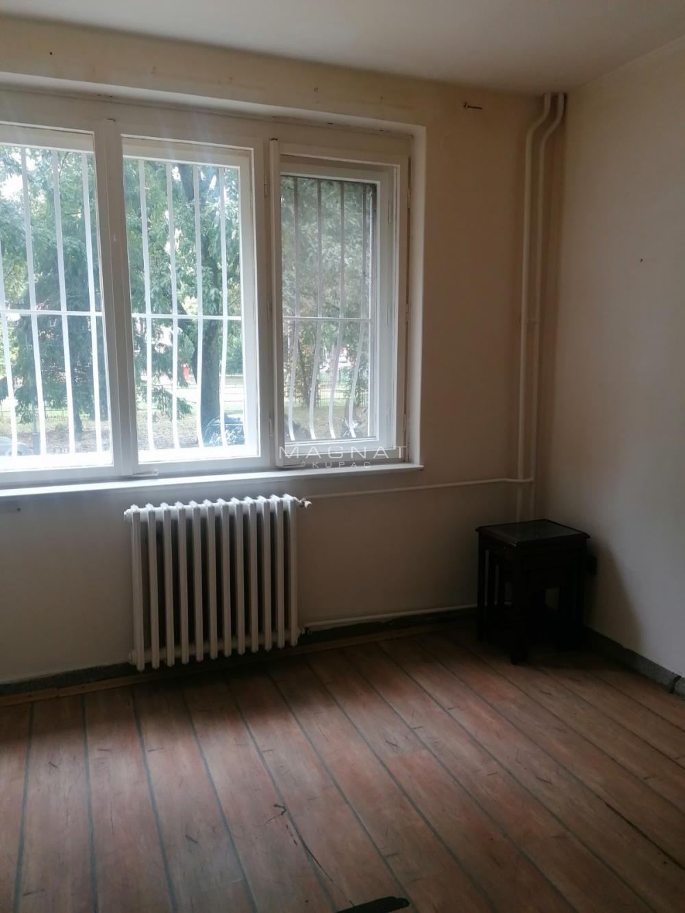 Stan na prodaju u Beogradu, Novi Beograd blok 11C (Stari Merkator), jednosoban, 36m2, cena 125000 evra