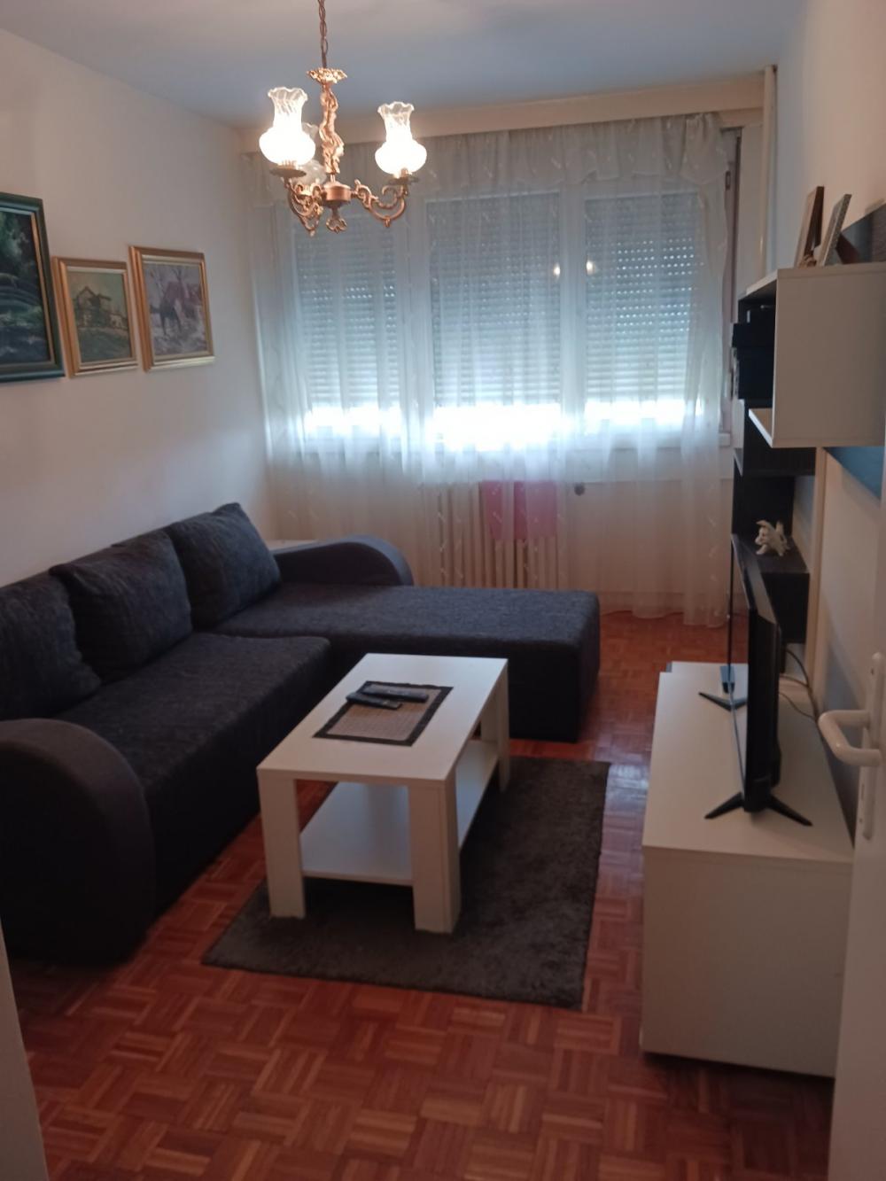 Stan na prodaju u Beogradu, Novi Beograd blok 11C (Stari Merkator), trosoban, 71m2, cena 259000 evra
