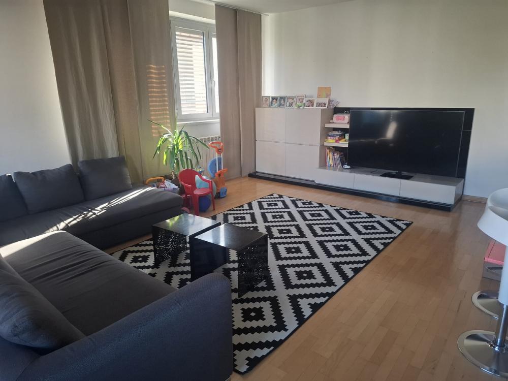 Stan na prodaju u Beogradu, Dorćol, cetvorosoban, 104m2, cena 460000 evra
