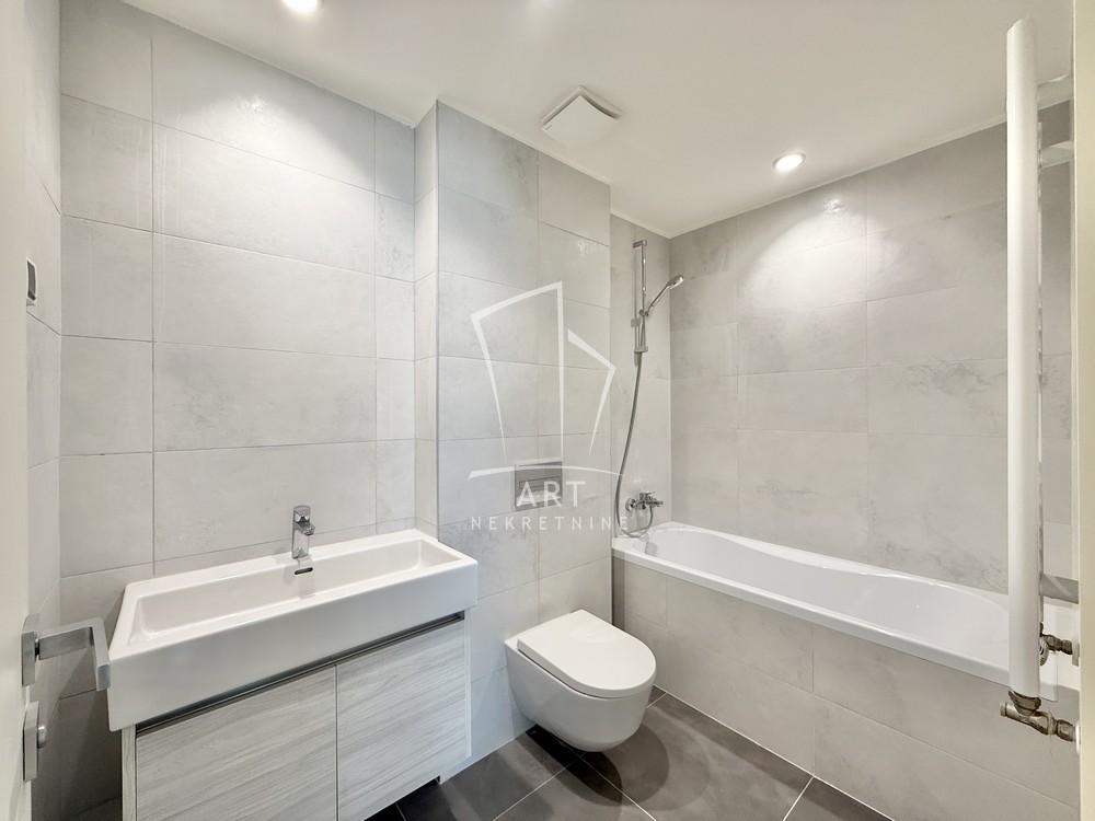 Stan na prodaju u Beogradu, Beograd na vodi, cetvorosoban, 109m2, cena 525000 evra