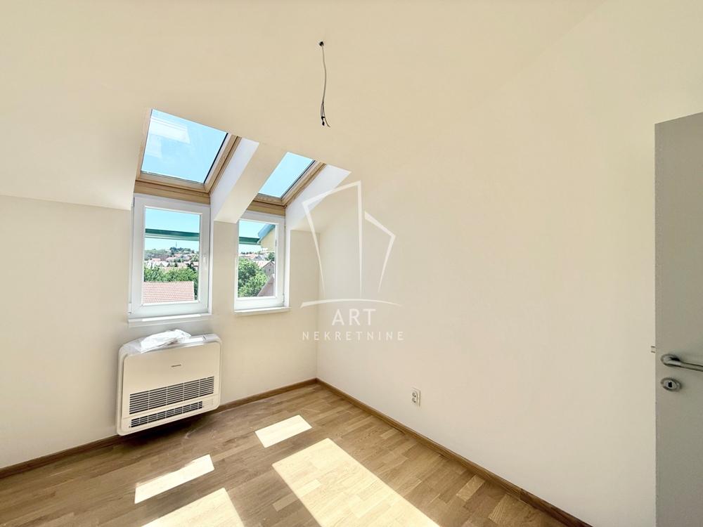 Stan na prodaju u Beogradu, Mirijevo, trosoban, 75m2, cena 157500 evra
