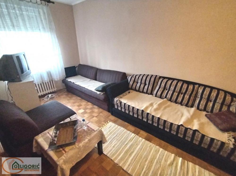 Stan na prodaju u Beogradu, Donji Dorćol, trosoban, 75m2, cena 385000 evra
