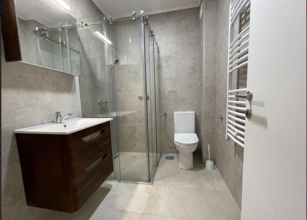 Stan na prodaju u Beogradu, Zemun centar,Zemun, troiposoban, 85m2, cena 220000 evra