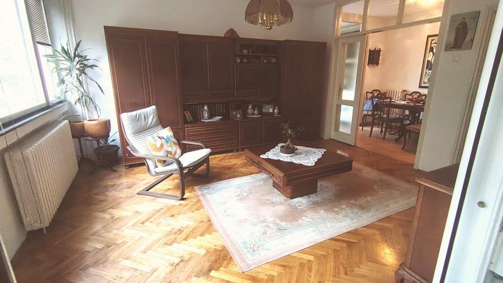 Stan na prodaju u Beogradu, Voždovac, trosoban, 72m2, cena 180000 evra