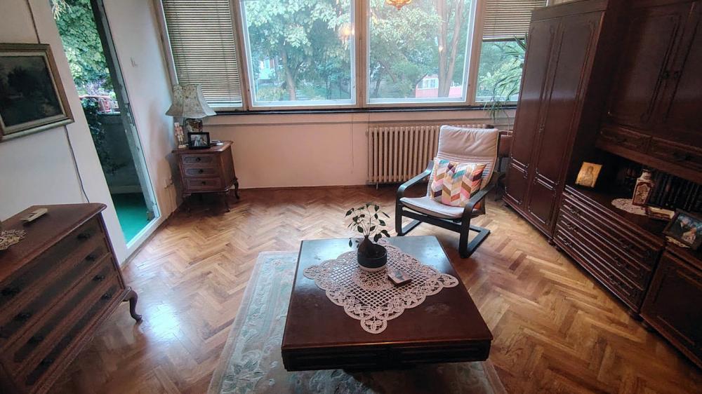 Stan na prodaju u Beogradu, Voždovac, trosoban, 72m2, cena 180000 evra