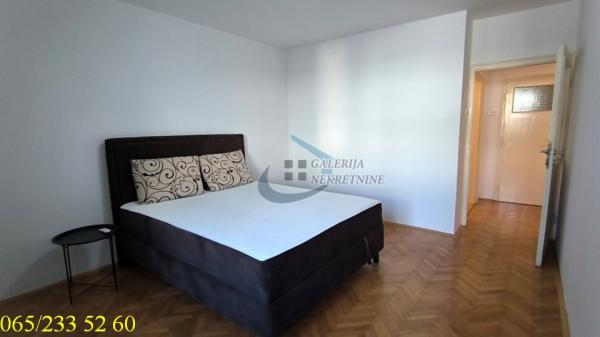 Stan na prodaju u Beogradu, Vračar, jednosoban, 38m2, cena 185000 evra