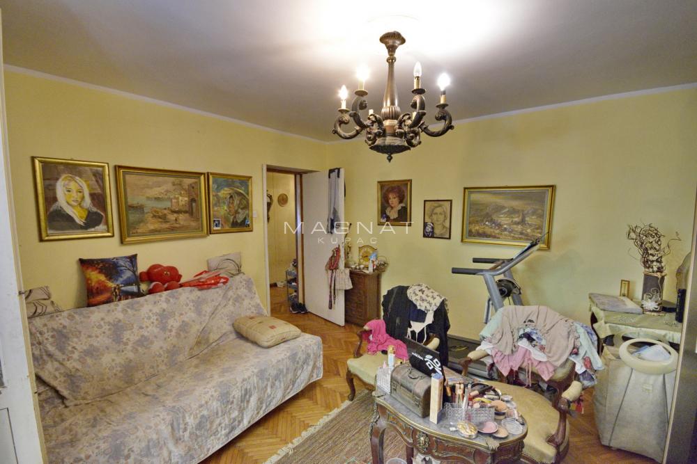 Stan na prodaju u Beogradu, Crveni Krst, dvosoban, 50m2, cena 180000 evra