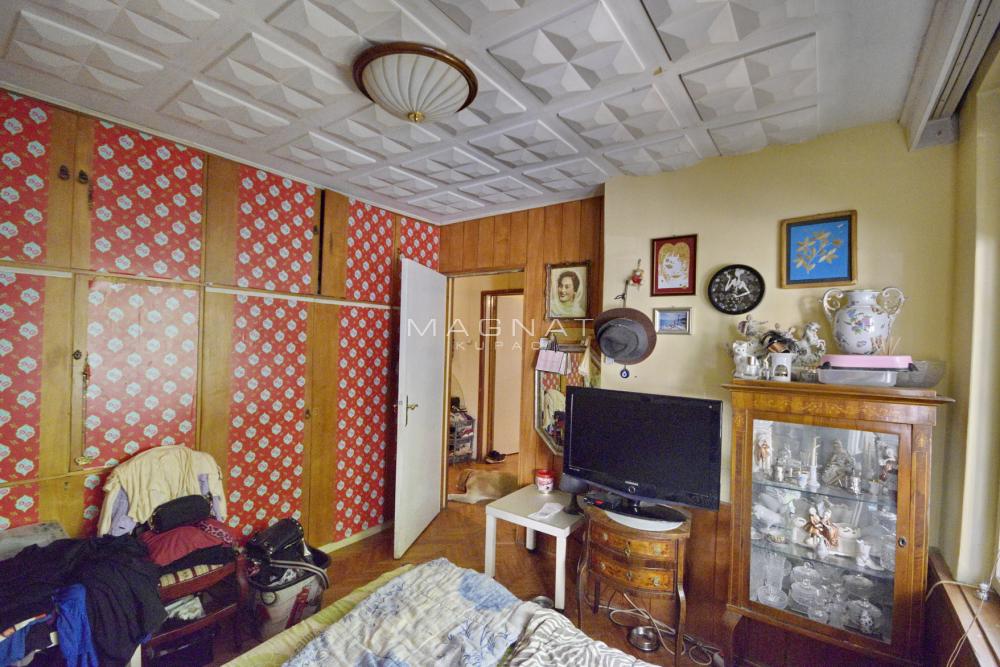 Stan na prodaju u Beogradu, Crveni Krst, dvosoban, 50m2, cena 180000 evra
