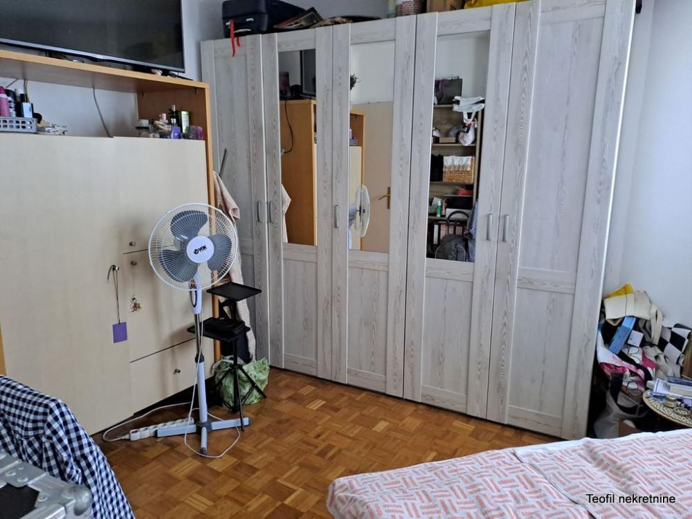 Stan na prodaju u Beogradu, Novi Beograd, trosoban, 95m2, cena 340000 evra