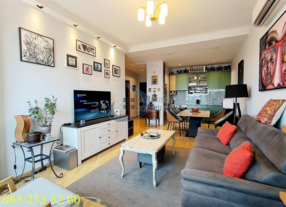 Stan na prodaju u Beogradu, Stari grad, dvosoban, 62m2, cena 439900 evra