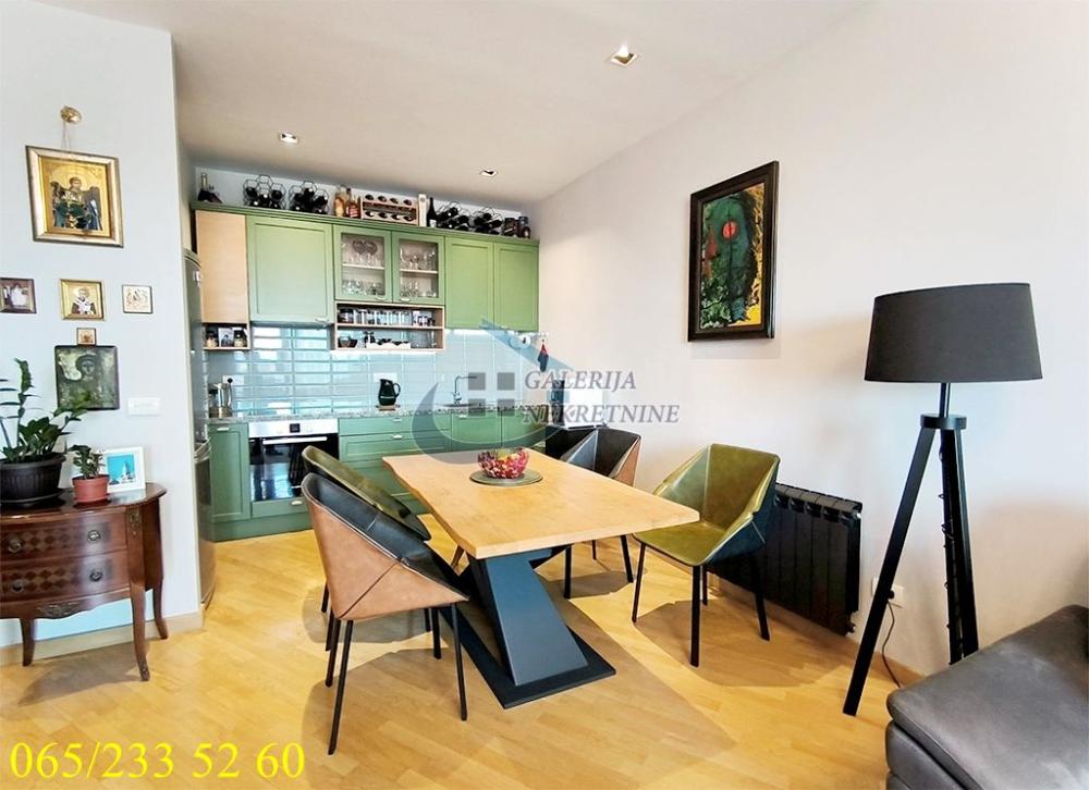 Stan na prodaju u Beogradu, Stari grad, dvosoban, 62m2, cena 439900 evra
