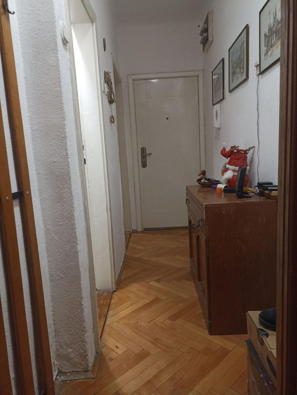 Stan na prodaju u Beogradu, Novi Beograd, dvosoban, 51m2, cena 155000 evra