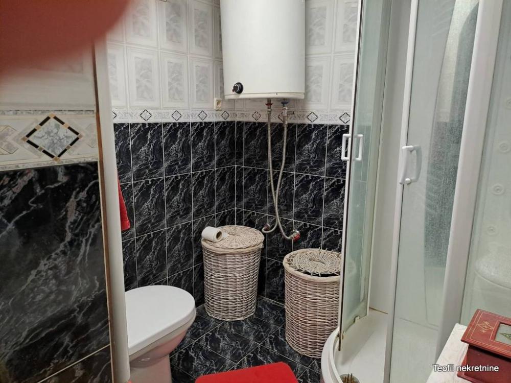 Stan na prodaju u Beogradu, Dorćol, 120m2, cena 456000 evra