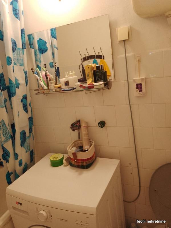 Stan na prodaju u Beogradu, Autokomanda, dvosoban, 50m2, cena 135000 evra