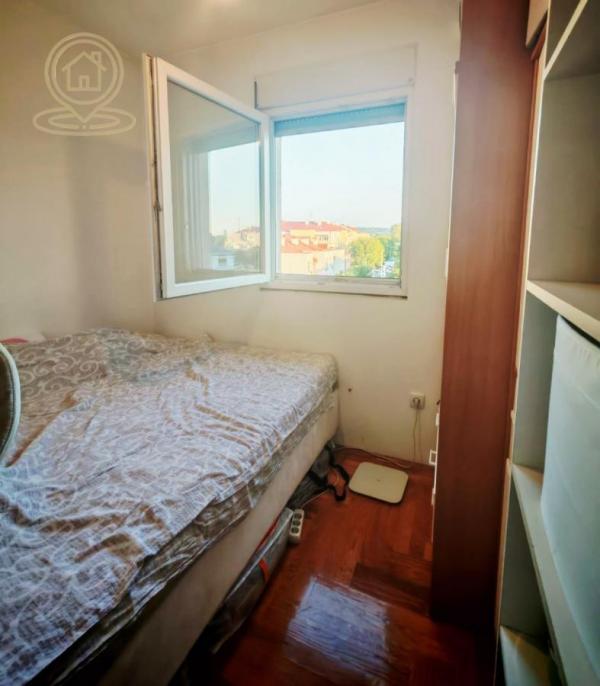 Stan na prodaju u Beogradu, Krnjača, jednoiposoban, 36m2, cena 77000 evra