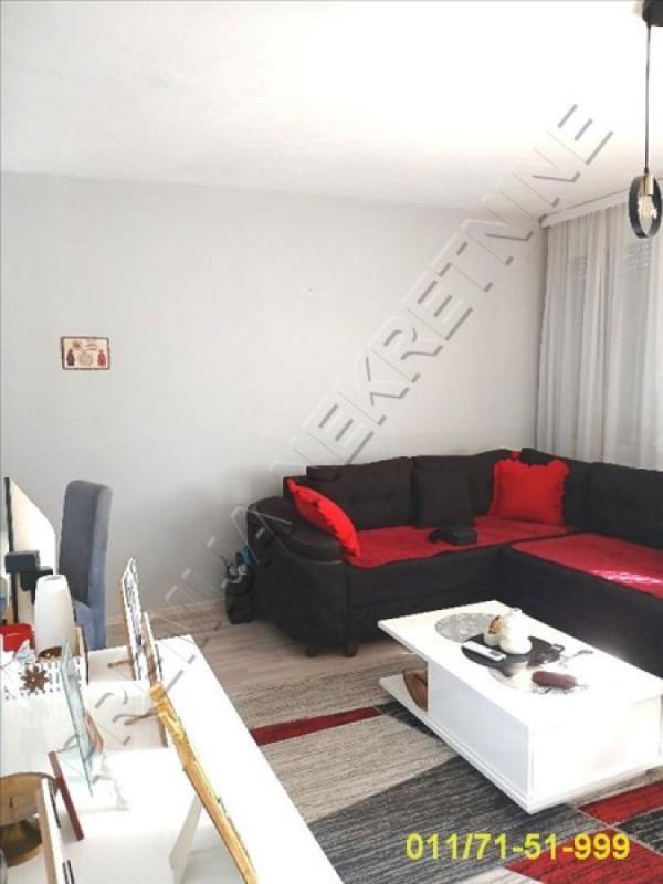 Stan na prodaju u Beogradu, Borča, dvoiposoban, 63m2, cena 114000 evra