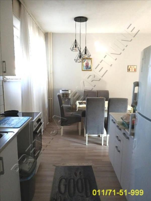 Stan na prodaju u Beogradu, Borča, dvoiposoban, 63m2, cena 114000 evra