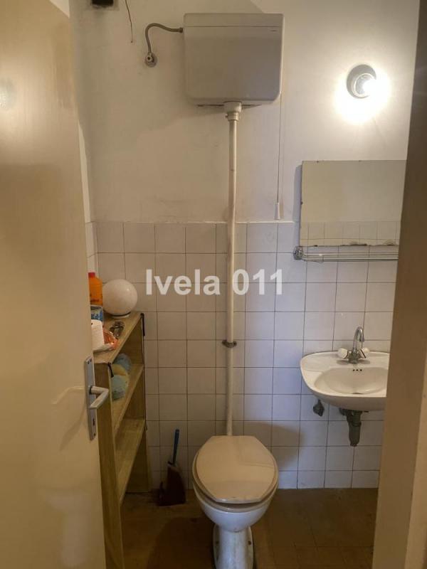 Stan na prodaju u Beogradu, Novi Beograd, trosoban, 71m2, cena 239000 evra