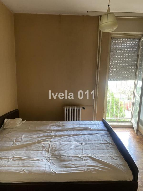 Stan na prodaju u Beogradu, Novi Beograd, trosoban, 71m2, cena 239000 evra