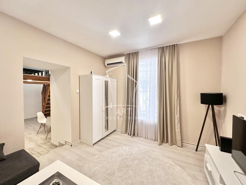 Stan na prodaju u Beogradu, Stari grad, jednosoban, 30m2, cena 127000 evra