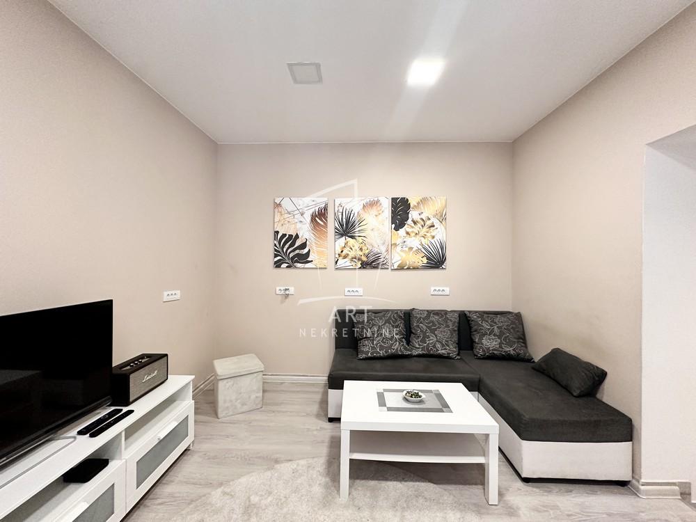 Stan na prodaju u Beogradu, Stari grad, jednosoban, 30m2, cena 127000 evra