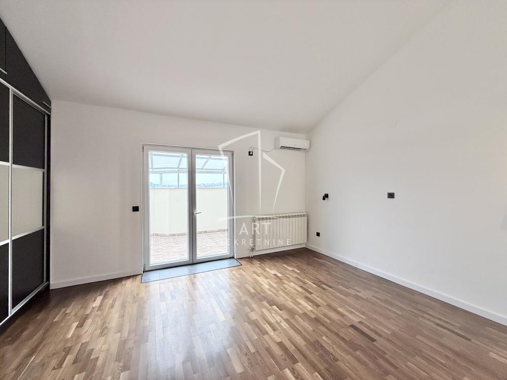 Stan na prodaju u Beogradu, Vojvode Stepe, cetvorosoban, 172m2, cena 430000 evra