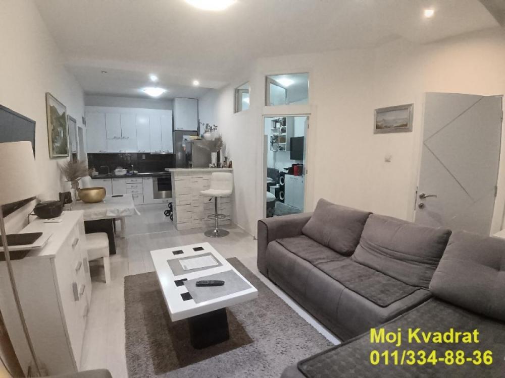 Stan na prodaju u Beogradu, Novi Beograd blok 62, dvosoban, 47m2, cena 190000 evra