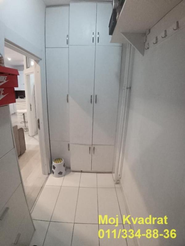 Stan na prodaju u Beogradu, Novi Beograd blok 62, dvosoban, 47m2, cena 190000 evra