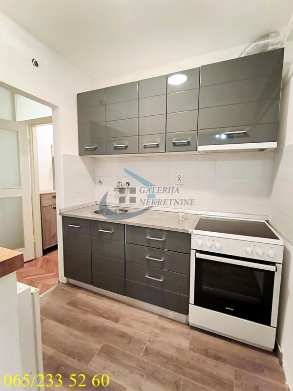Stan na prodaju u Beogradu, Vračar, dvosoban, 43m2, cena 190000 evra