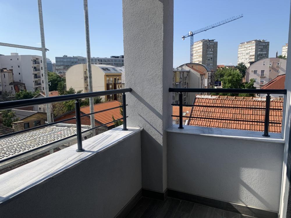 Stan na prodaju u Beogradu, Vukov spomenik, trosoban, 91m2, cena 355000 evra
