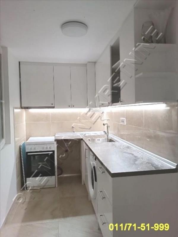 Stan na prodaju u Beogradu, Stara Bežanija, dvoiposoban, 58m2, cena 174000 evra