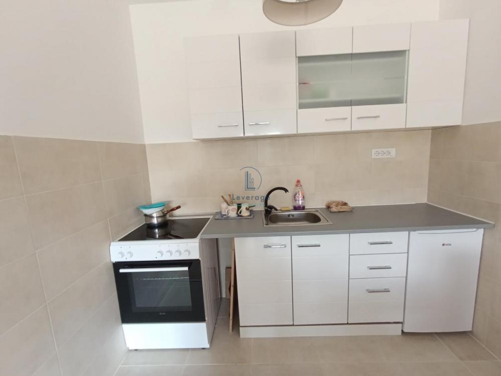 Stan na prodaju u Beogradu, jednoiposoban, 44m2, cena 69000 evra