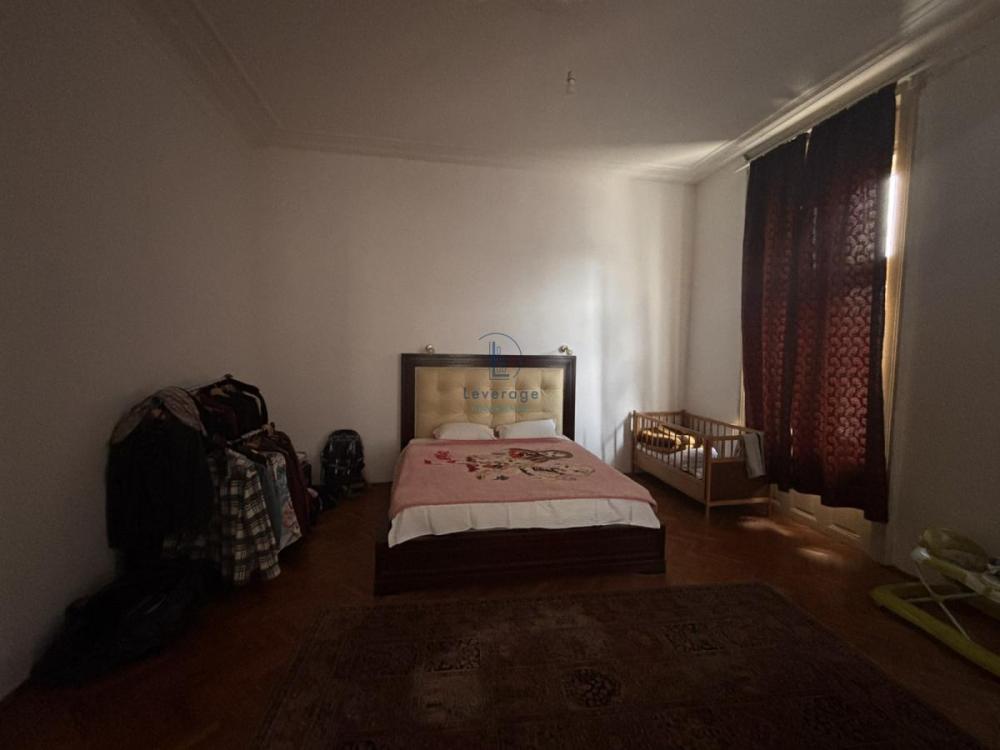 Stan na prodaju u Beogradu, Savski venac, 171m2, cena 580000 evra