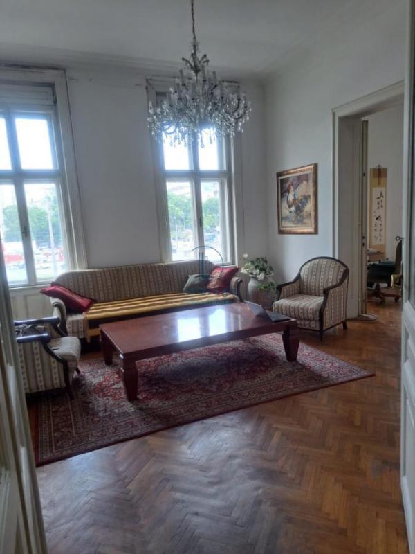 Stan na prodaju u Beogradu, Savski venac, 171m2, cena 580000 evra