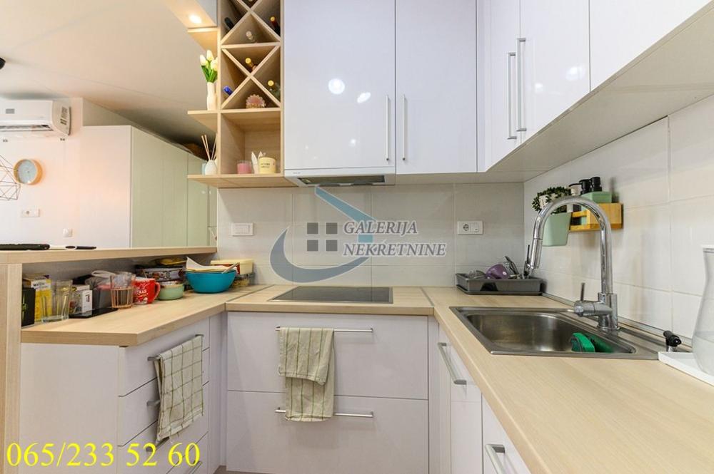 Stan na prodaju u Beogradu, Palilula, trosoban, 58m2, cena 155000 evra
