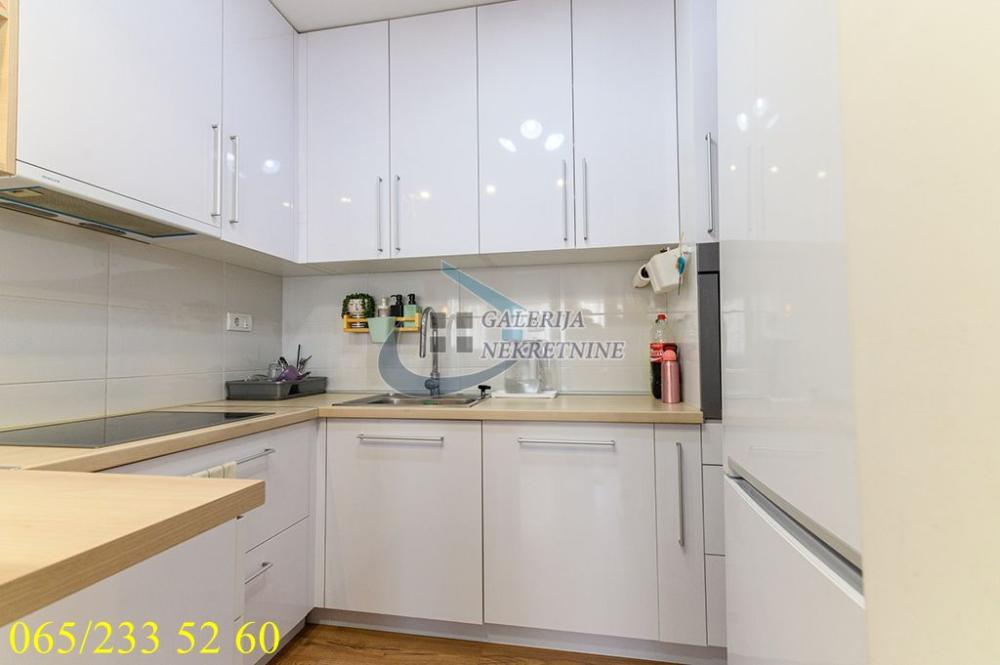 Stan na prodaju u Beogradu, Palilula, trosoban, 58m2, cena 155000 evra