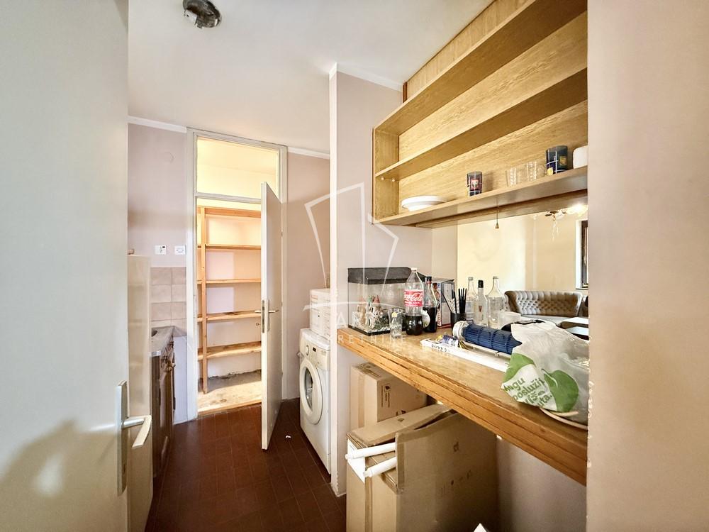 Stan na prodaju u Beogradu, Mirijevo, trosoban, 70m2, cena 160000 evra