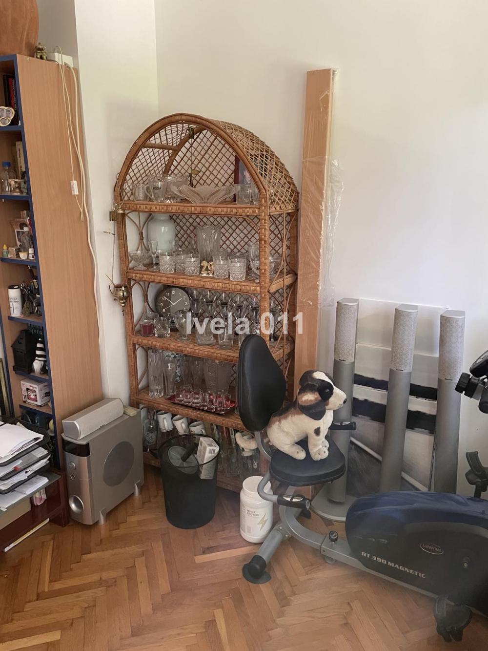 Stan na prodaju u Beogradu, Braće Jerković, trosoban, 69m2, cena 199900 evra