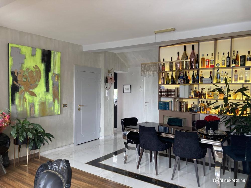 Stan na prodaju u Beogradu, Dedinje, cetvorosoban, 107m2, cena 315000 evra