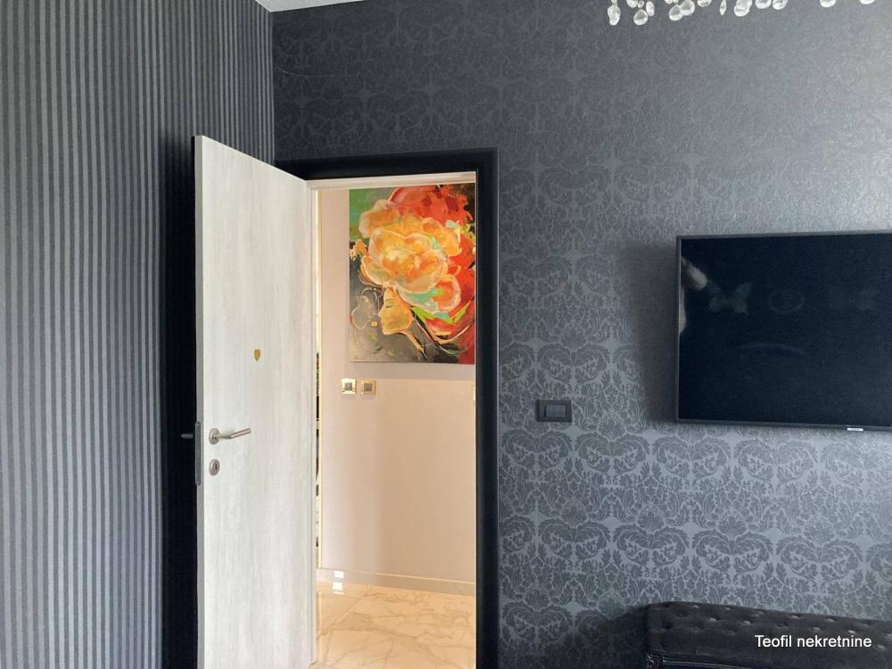Stan na prodaju u Beogradu, Dedinje, cetvorosoban, 107m2, cena 315000 evra