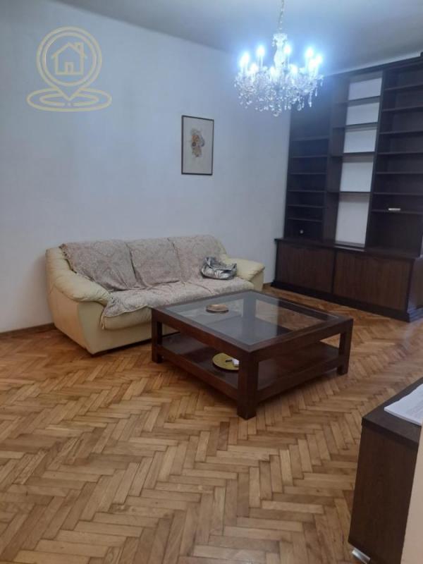 Stan na prodaju u Beogradu, Slavija, dvosoban, 75m2, cena 285000 evra