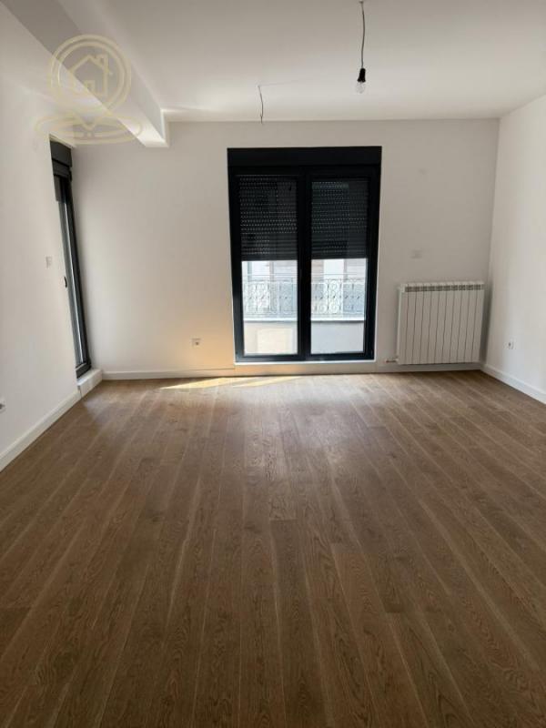 Stan na prodaju u Beogradu, Pašino brdo, troiposoban, 75m2, cena 263500 evra