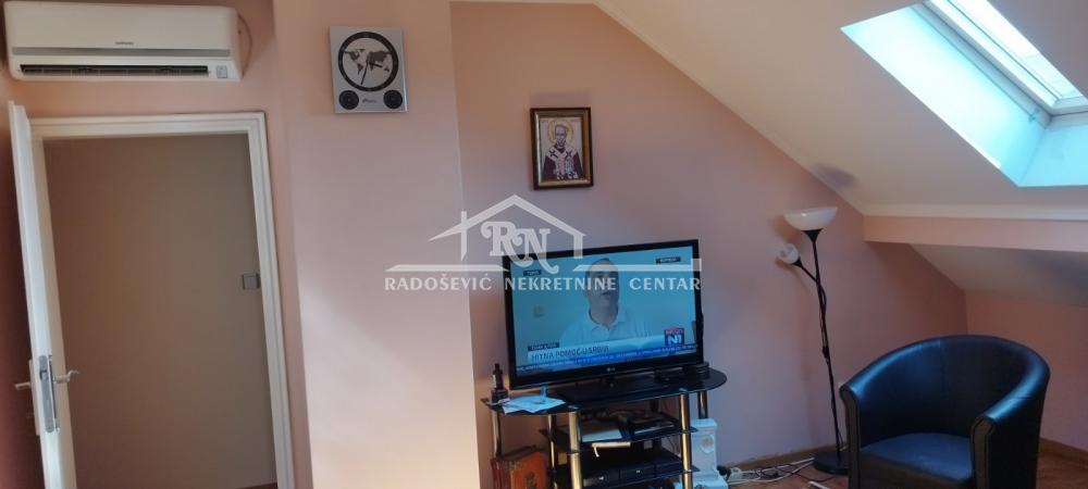 Stan na prodaju u Beogradu, Novi Beograd, jednoiposoban, 46m2, cena 115000 evra