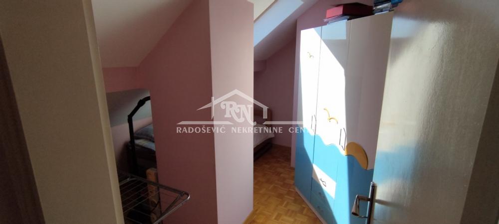 Stan na prodaju u Beogradu, Novi Beograd, jednoiposoban, 46m2, cena 115000 evra